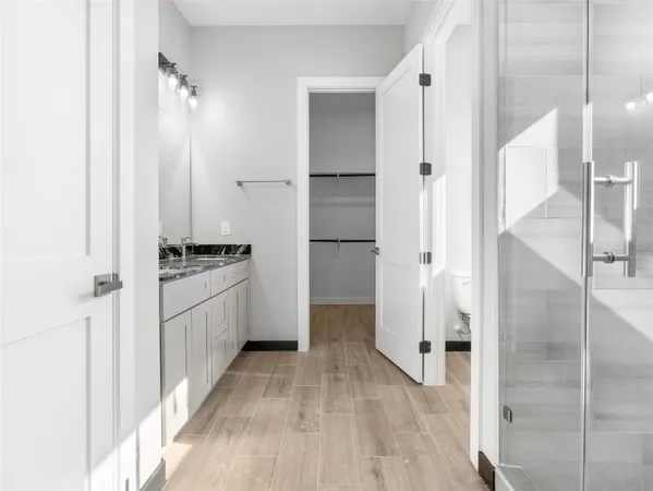 $289,000 | 209 Silver Leaf Street, Sweeny, TX 77480