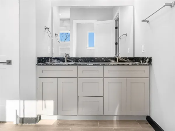 $289,000 | 209 Silver Leaf Street, Sweeny, TX 77480