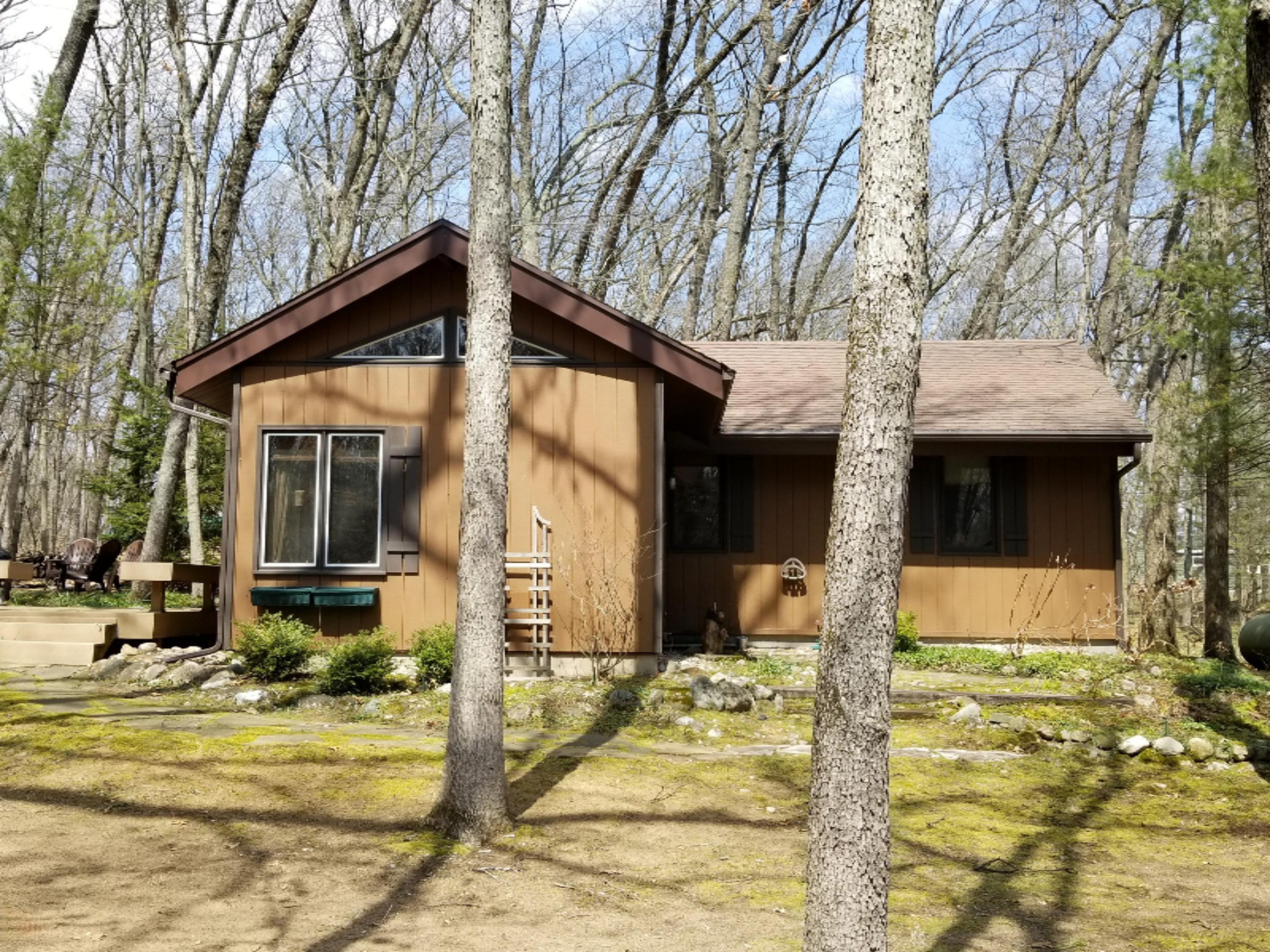 1746 Tom Nolan Road Allegan, MI 49010 - Photo 3 of 27 20180418_140114 Tom Nolan # 1