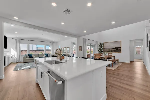 $1,299,000 | 4983 Covered Wagon Circle, Folsom, CA 95630