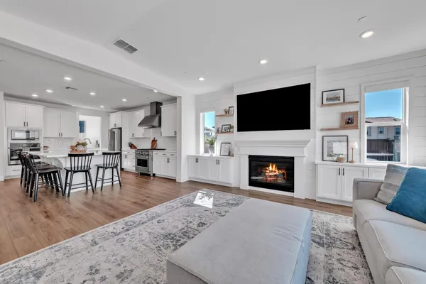 $1,299,000 | 4983 Covered Wagon Circle, Folsom, CA 95630