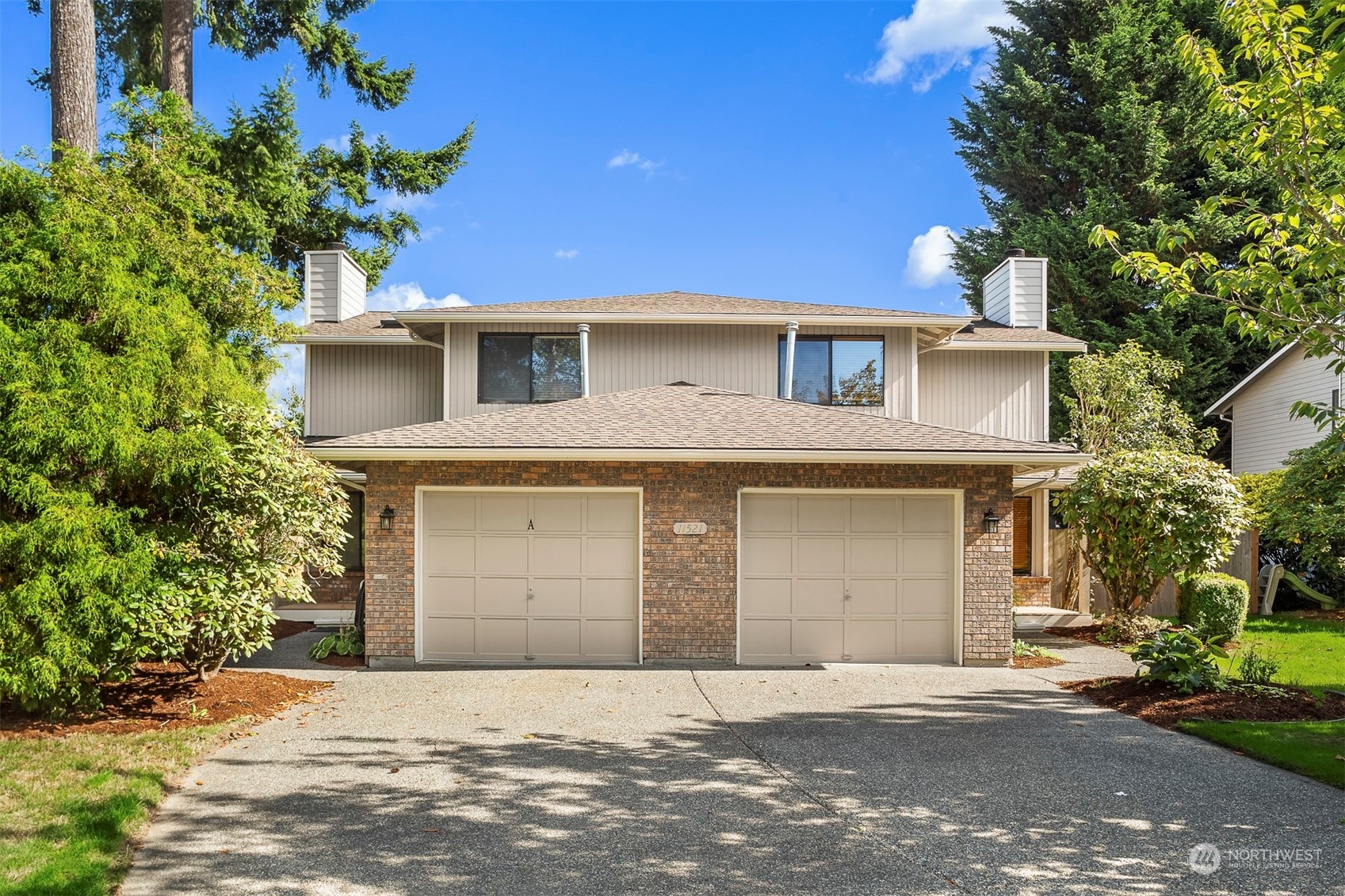 11521 3rd Place West, Unit A&B Everett, WA 98204 - Photo 1 of 26