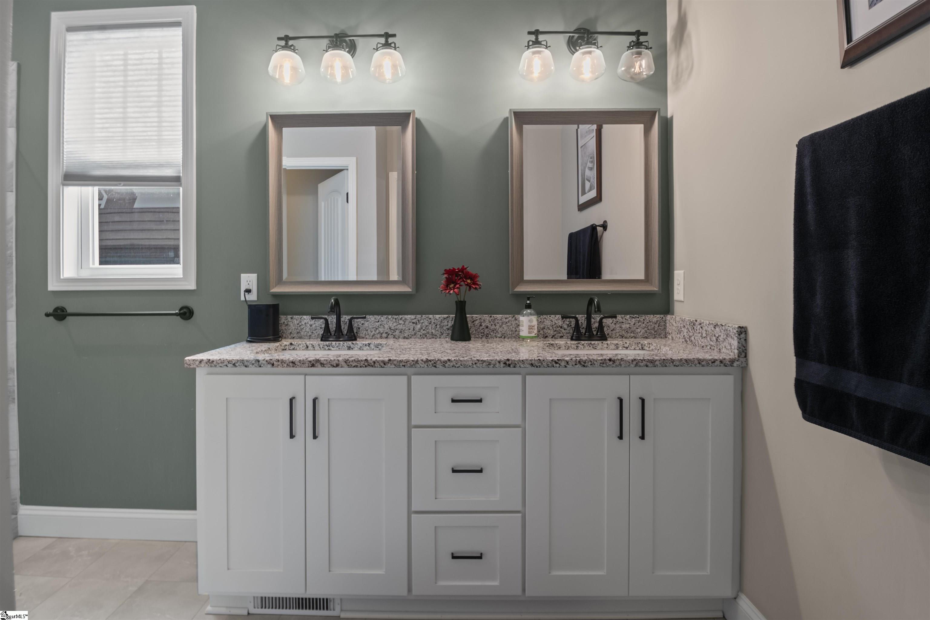 143 Saluda View Drive Easley, SC 29640 - Photo 22 of 40