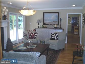 213 Demarest Road Moorestown, NJ 08057 - Photo 6 of 11 Living Room