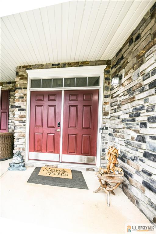 34 Kline Road Hillsborough, NJ 08844 - Photo 4 of 40 Gallery Image 4