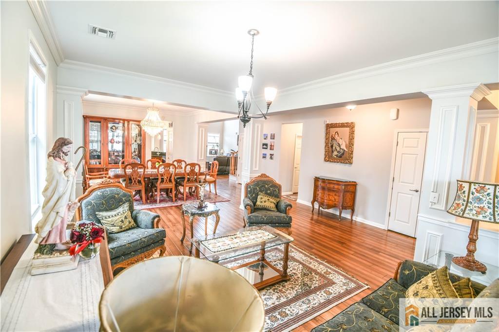 34 Kline Road Hillsborough, NJ 08844 - Photo 8 of 40 Gallery Image 8