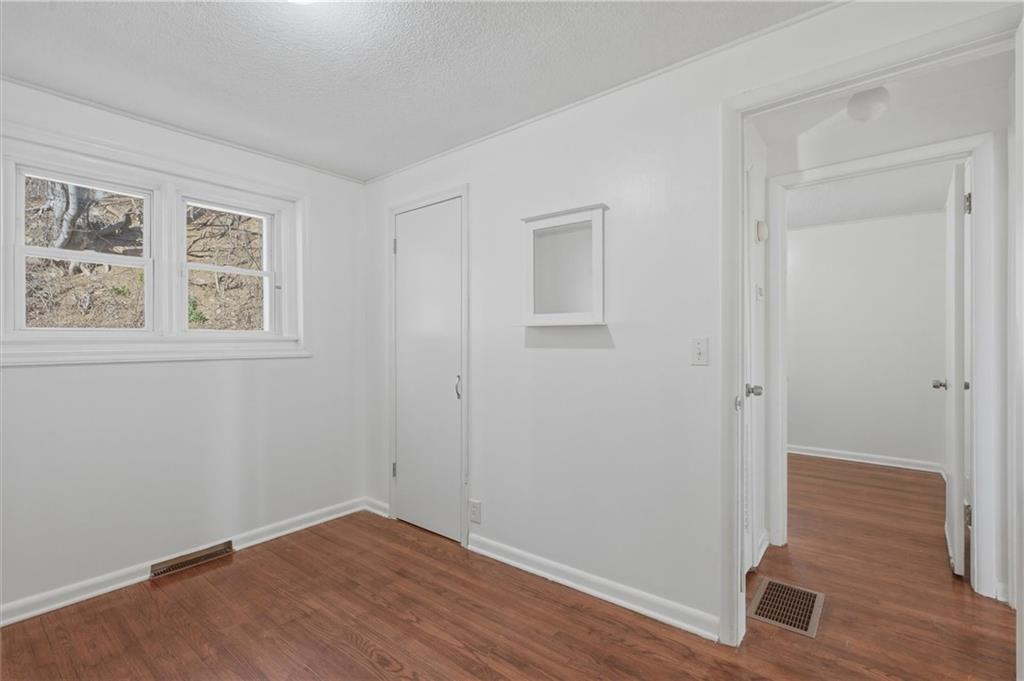 20118 East Truman Road Independence, MO 64056 - Photo 19 of 29