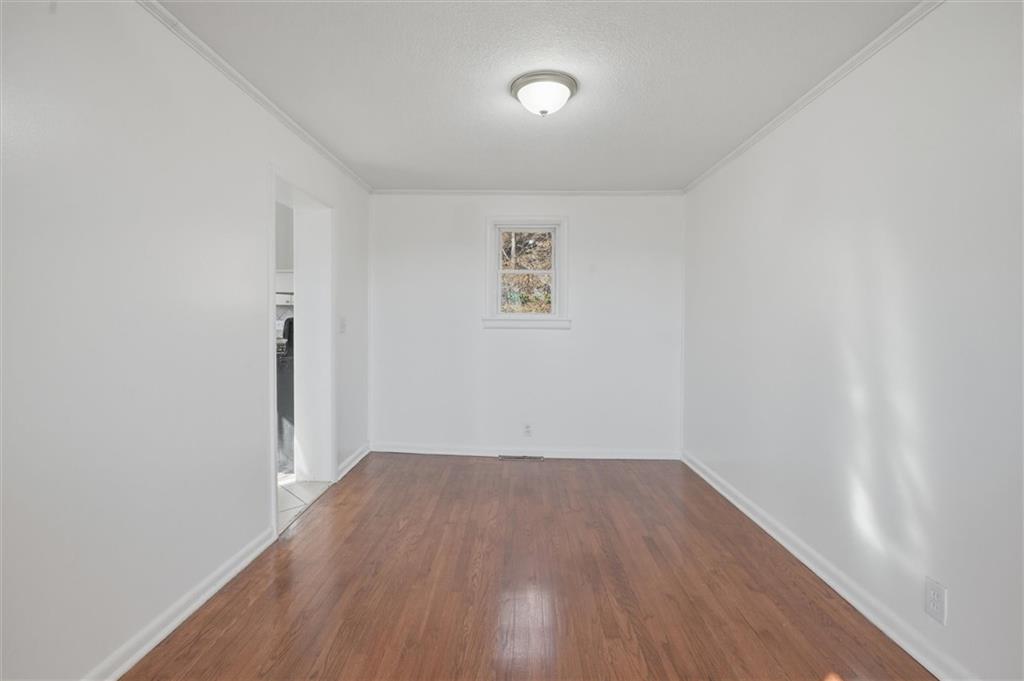 20118 East Truman Road Independence, MO 64056 - Photo 7 of 29