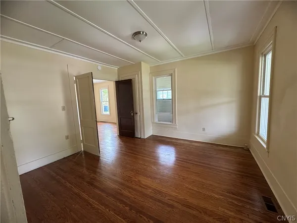 $1,100 | 1714-16 Valley Drive, Unit 16, Syracuse, NY 13207