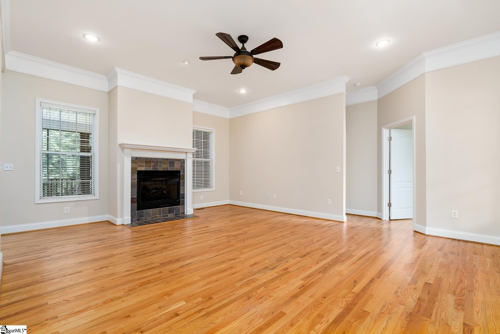3085 State Park Road Greenville, SC 29609 - Photo 9 of 35 2nd bedroom to the right