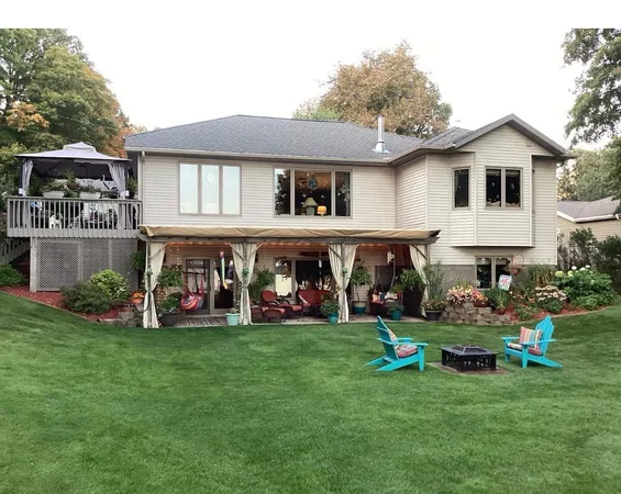 $724,900 | 21658 East Height Of Land Drive, Detroit Lakes, MN 56501