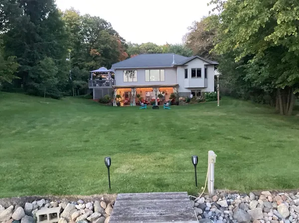 $724,900 | 21658 East Height Of Land Drive, Detroit Lakes, MN 56501