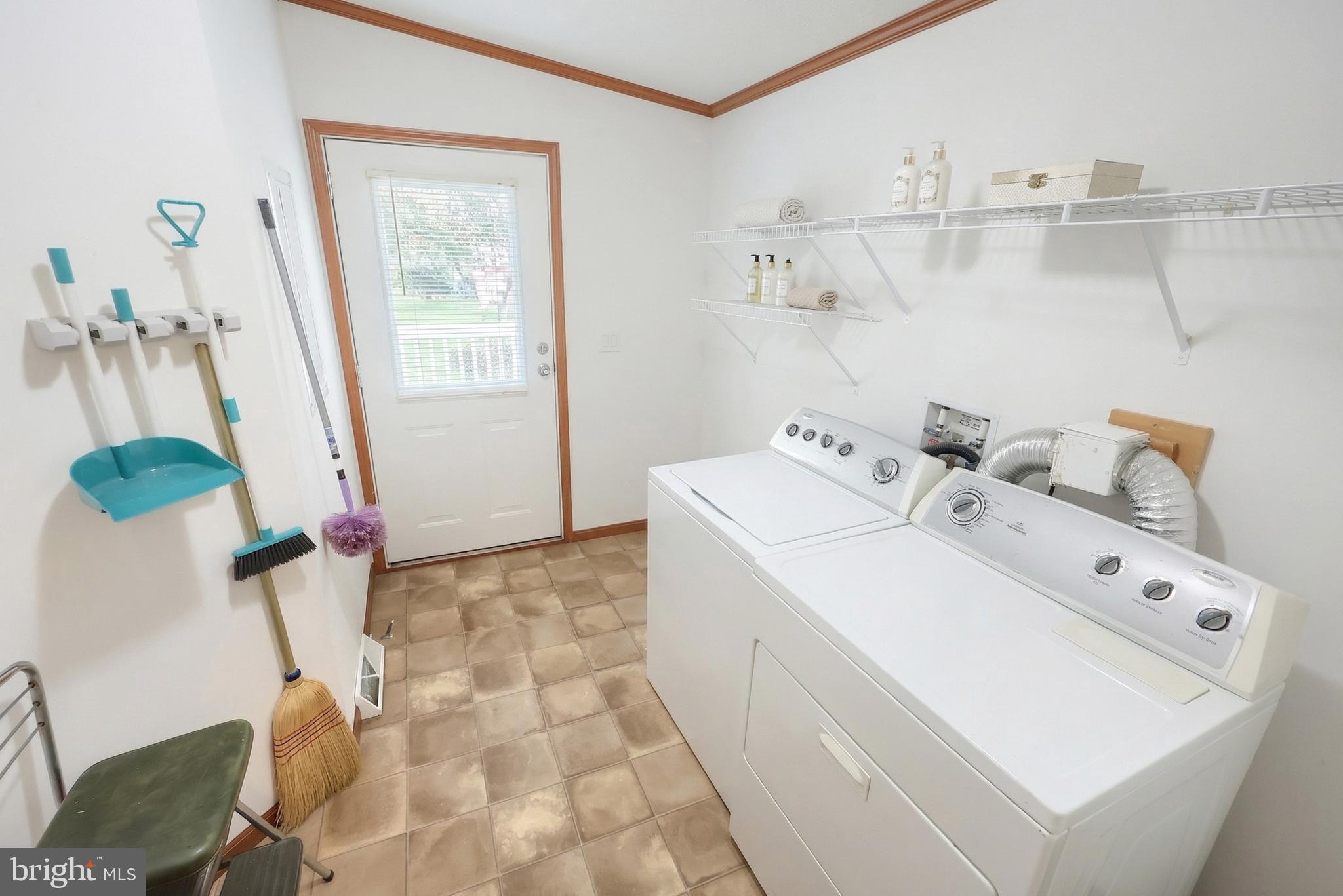 4550 Bull Road Dover, PA 17315 - Photo 21 of 34 a utility room with dryer and washer