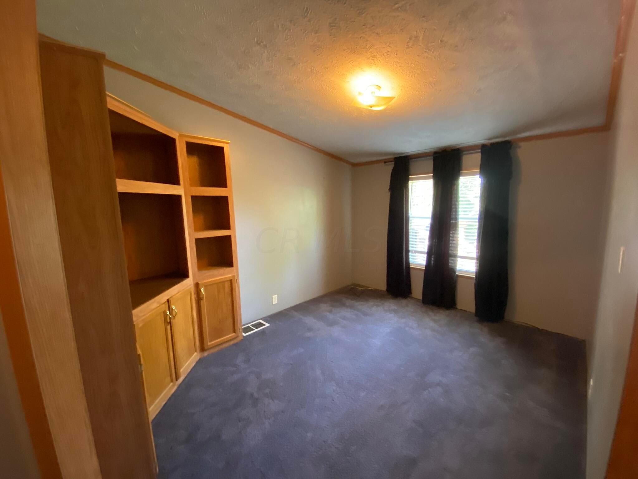 3239 Gratiot Road Southeast Heath, OH 43056 - Photo 19 of 46 IMG_0976