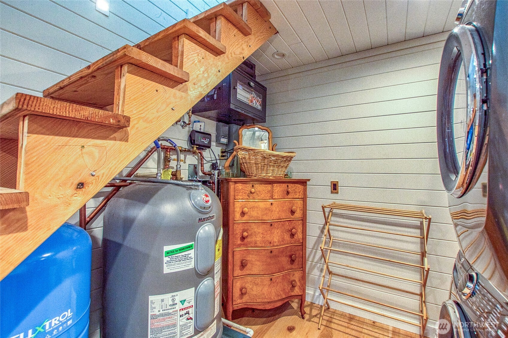 300 Pleasure Horse Road Orcas Island, WA 98245 - Photo 17 of 31 a view of a house with a door