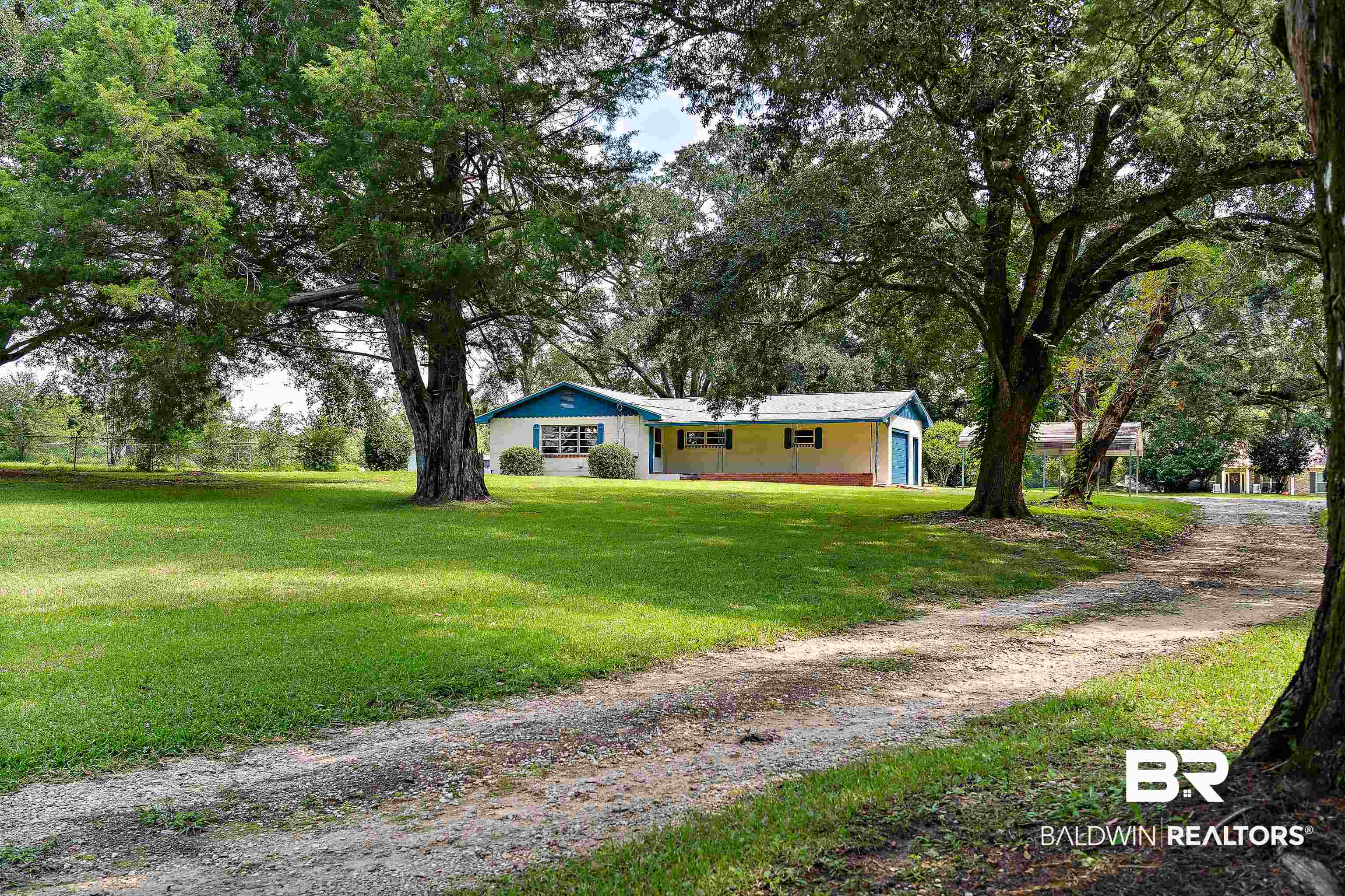 21708 Lawrence Road Fairhope, AL 36532 - Photo 13 of 39