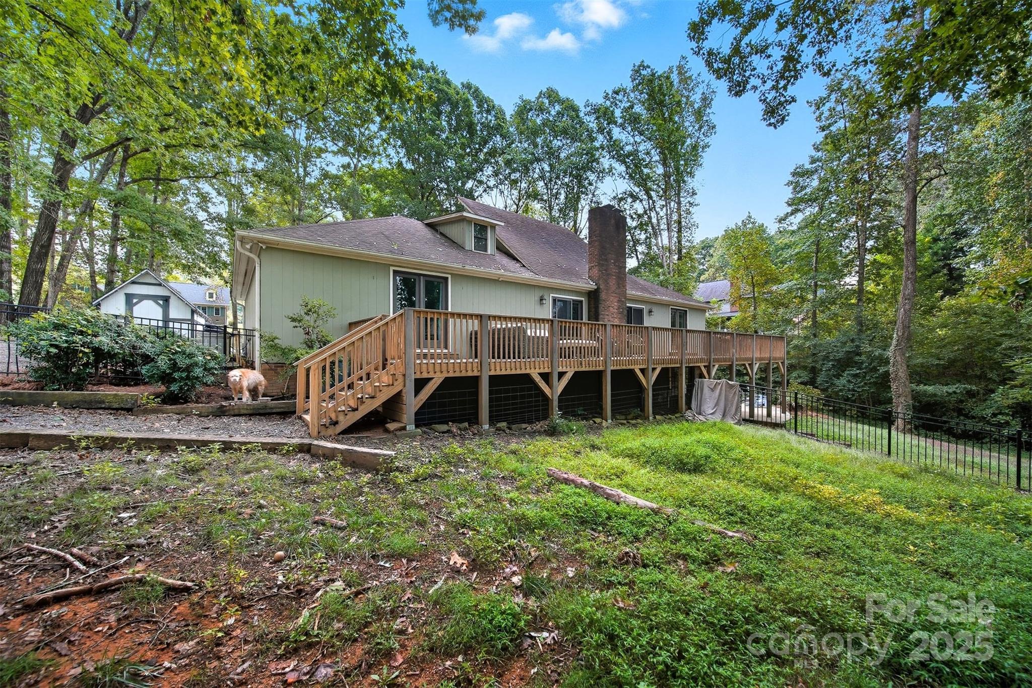 507 6th Avenue Northeast Conover, NC 28613 - Photo 40 of 48 a house view with a garden space