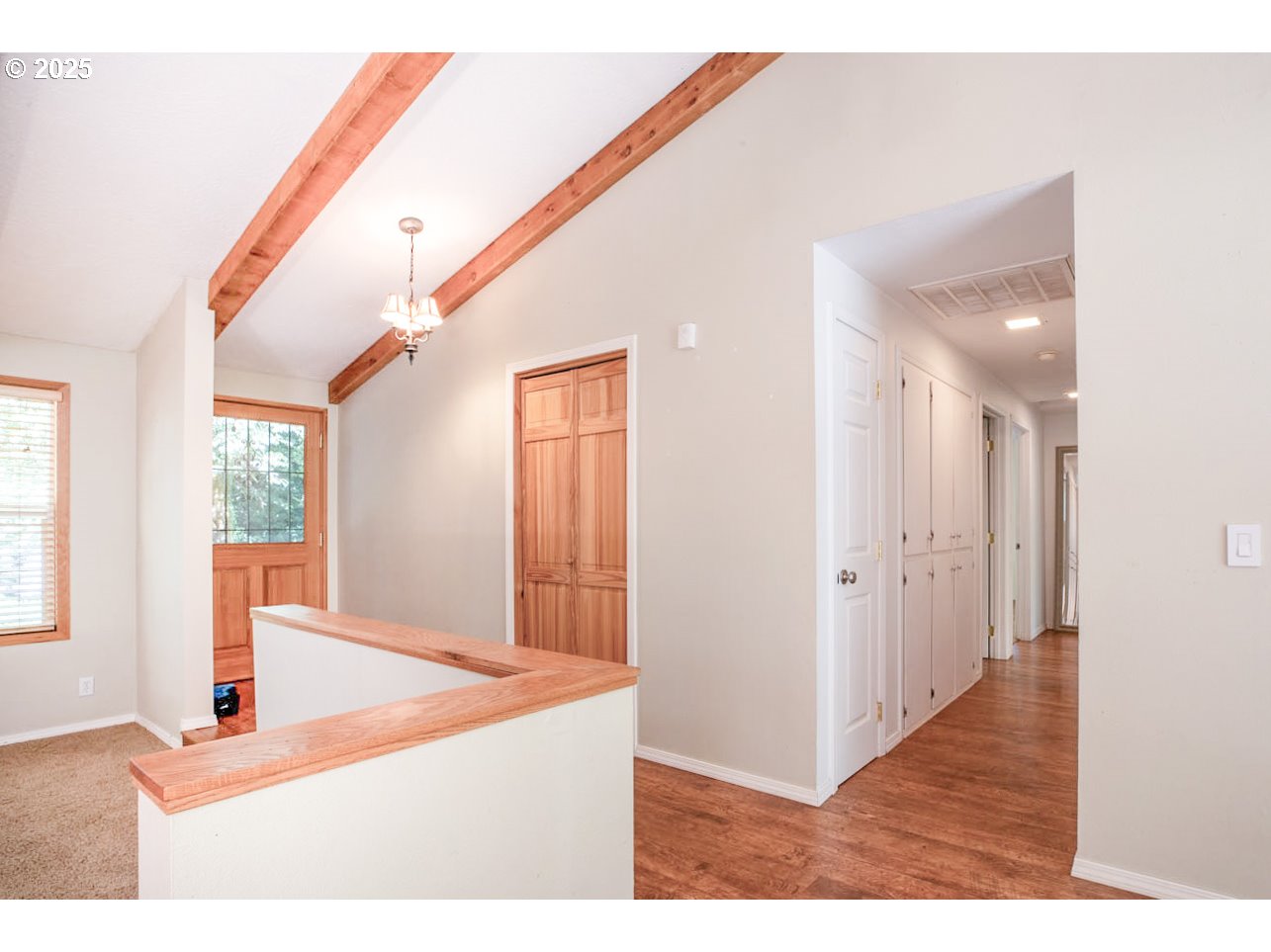 91035 Leashore Drive Vida, OR 97488 - Photo 19 of 34