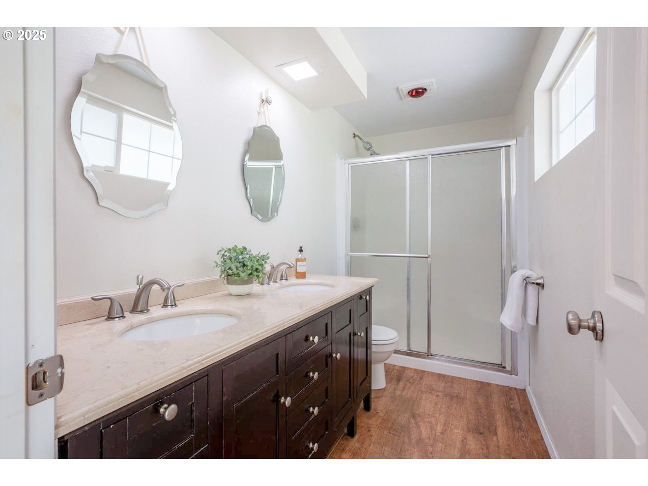 91035 Leashore Drive Vida, OR 97488 - Photo 26 of 34