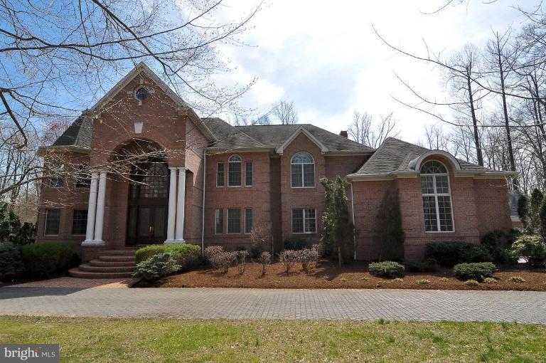 10400 Kingsbridge Road Ellicott City, MD 21042 - Photo 1 of 30 Exterior (Main)
