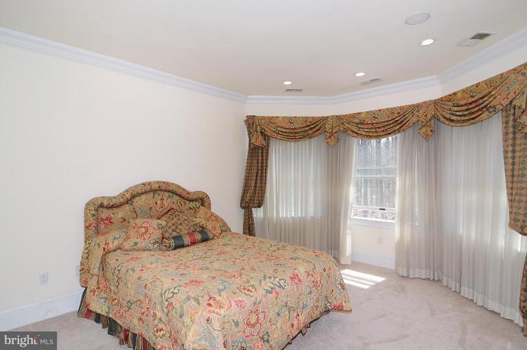 10400 Kingsbridge Road Ellicott City, MD 21042 - Photo 20 of 30 Bedroom #2