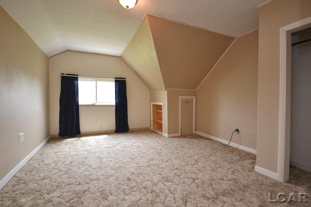 207 West Russell Road Tecumseh, MI 49286 - Photo 15 of 36 50043196-14.JPG