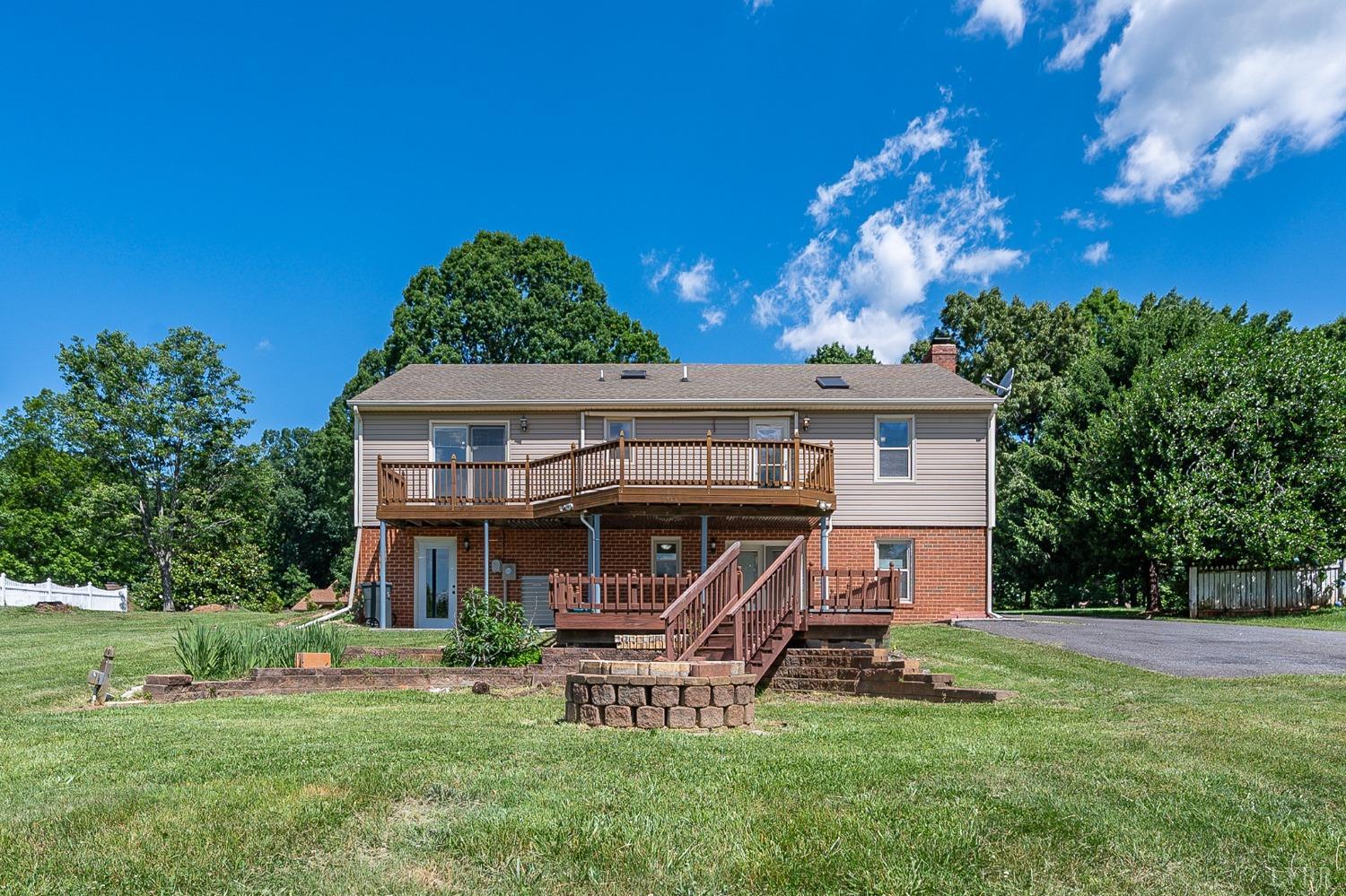 2248 Bateman Bridge Road Forest, VA 24551 - Photo 29 of 40 Gallery Image 29
