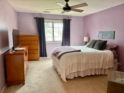$295,000 | 5806 A Wolf Road, Unit 4, Western Springs, IL 60558
