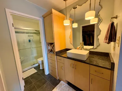 $295,000 | 5806 A Wolf Road, Unit 4, Western Springs, IL 60558