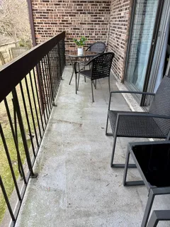 $295,000 | 5806 A Wolf Road, Unit 4, Western Springs, IL 60558