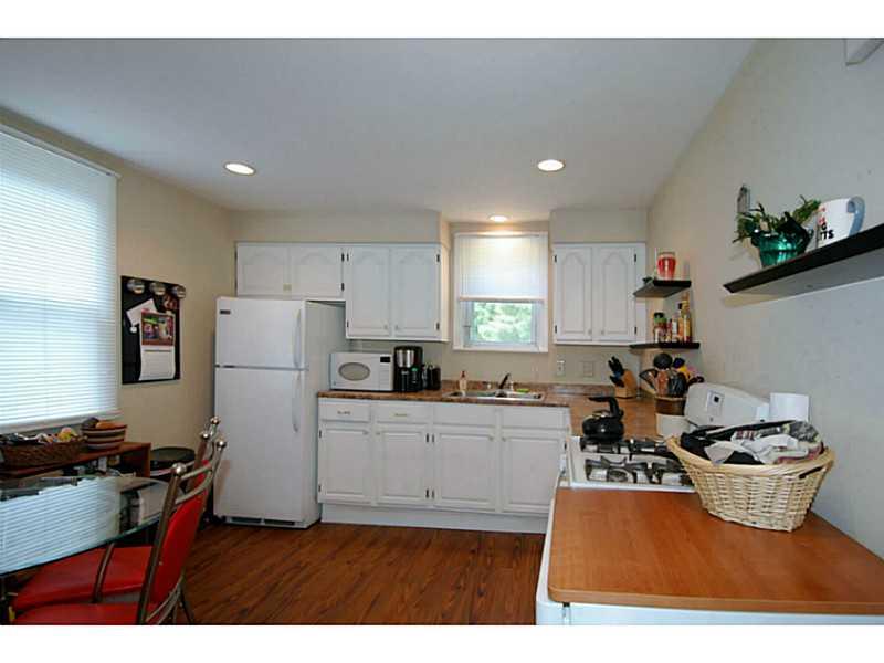 1807 Hulton Road Plum, PA 15147 - Photo 4 of 21 Kitchen.