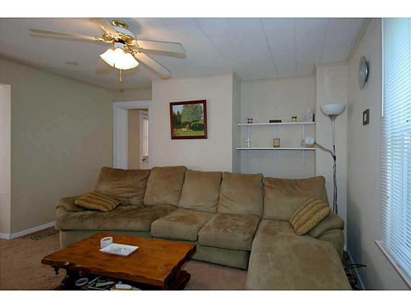 1807 Hulton Road Plum, PA 15147 - Photo 6 of 21 Living Room.