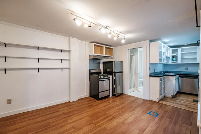 $379,000 | 29 Pine Street, Bath, ME 04530