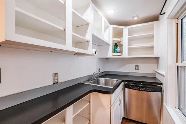 $379,000 | 29 Pine Street, Bath, ME 04530