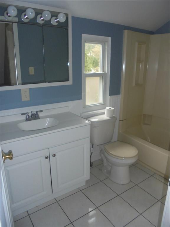 234 Long Road Pittsburgh, PA 15235 - Photo 12 of 14 Gallery Image 12
