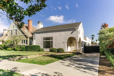$1,995,000 | 136 South Arden Boulevard, Los Angeles, CA 90004