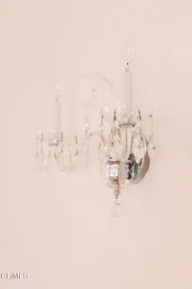 $1,995,000 | 136 South Arden Boulevard, Los Angeles, CA 90004