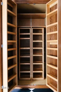 $1,995,000 | 136 South Arden Boulevard, Los Angeles, CA 90004