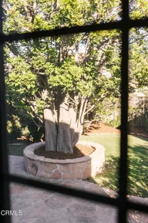 $1,995,000 | 136 South Arden Boulevard, Los Angeles, CA 90004