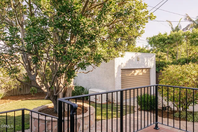 $1,995,000 | 136 South Arden Boulevard, Los Angeles, CA 90004