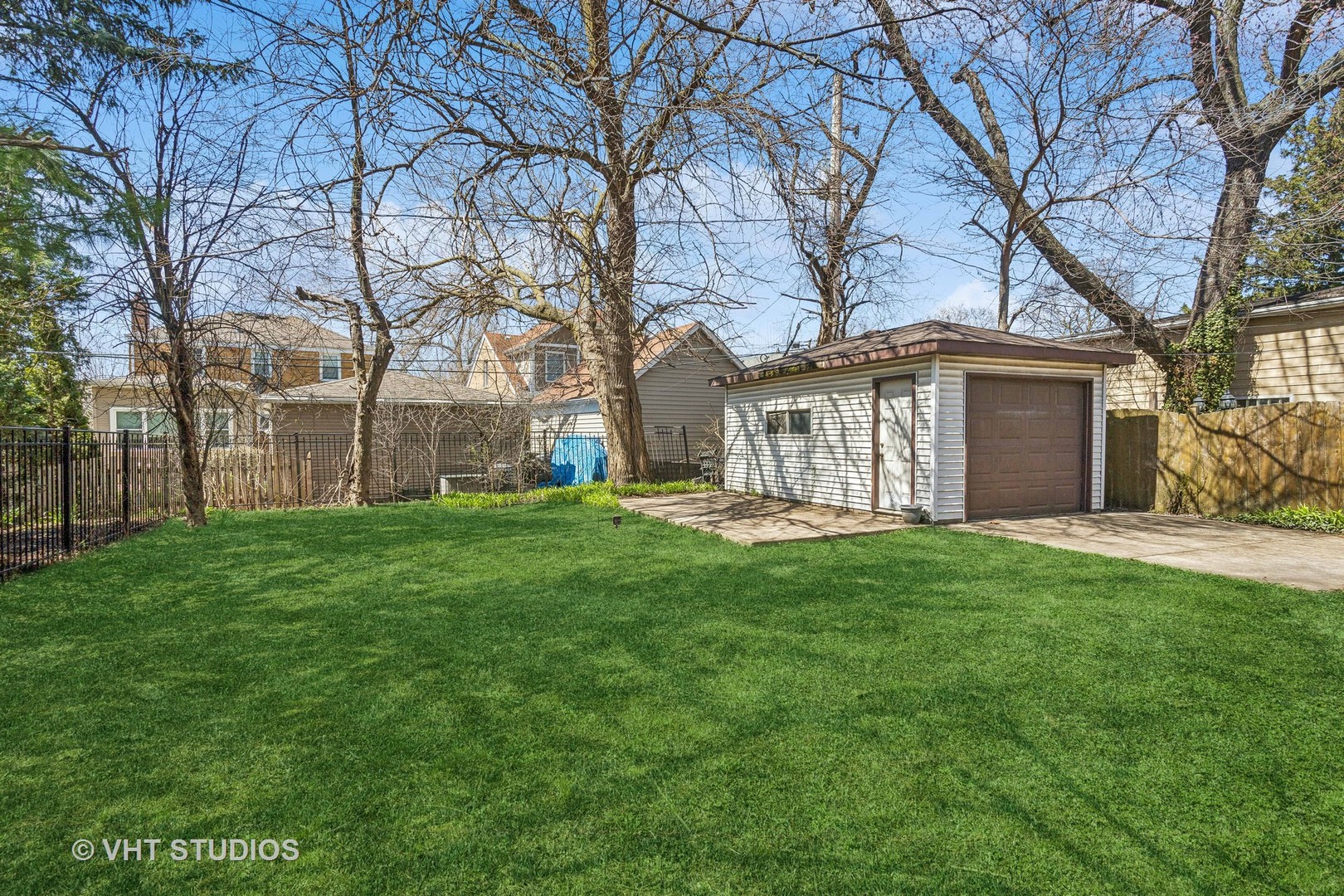 562 Byrd Road Riverside, IL 60546 - Photo 15 of 19