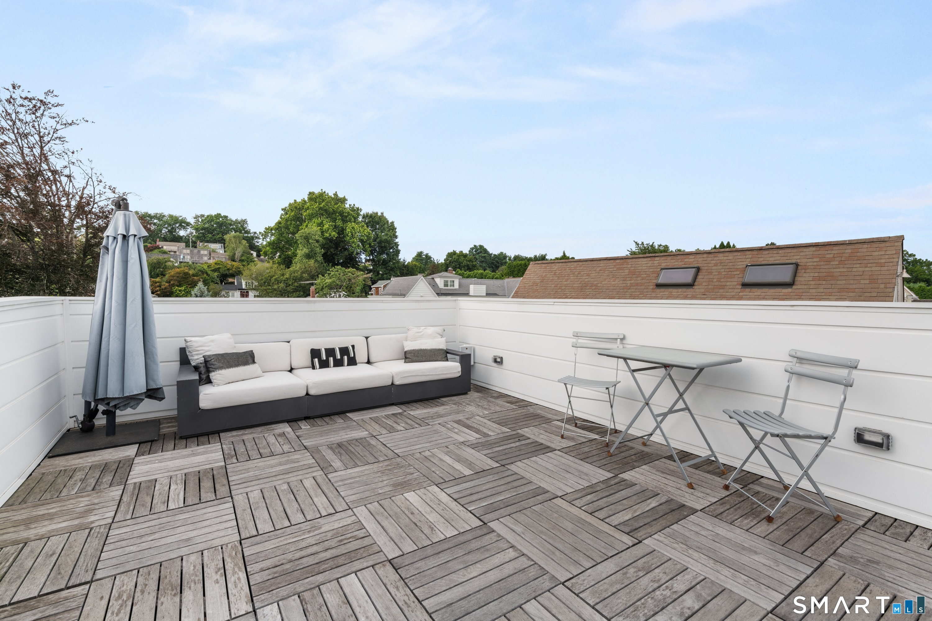 200 Hillspoint Road Westport, CT 06880 - Photo 30 of 36 Gallery Image 30