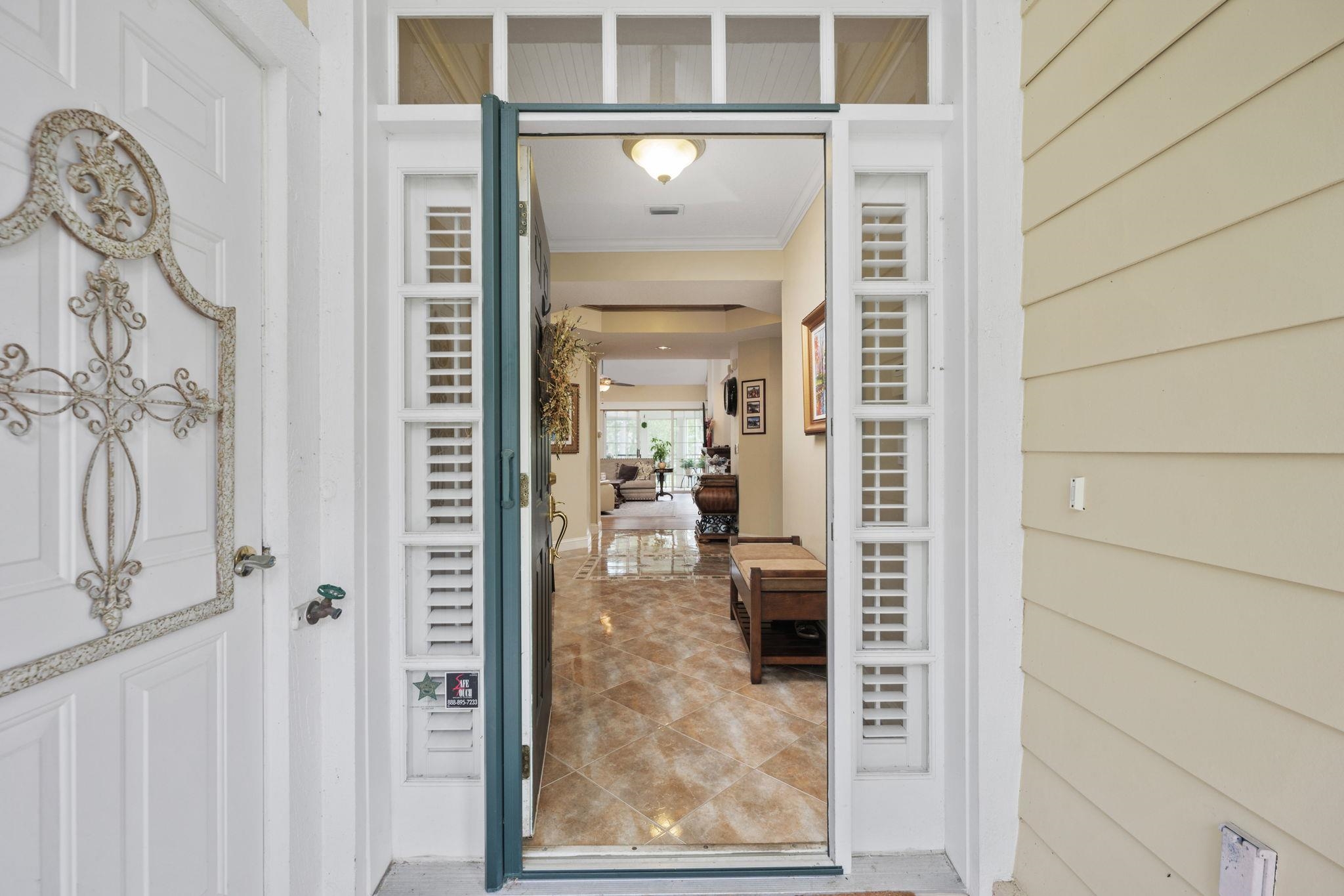 145 North Champions Way, Unit 123 St. Augustine, FL 32092 - Photo 4 of 55 view of living room