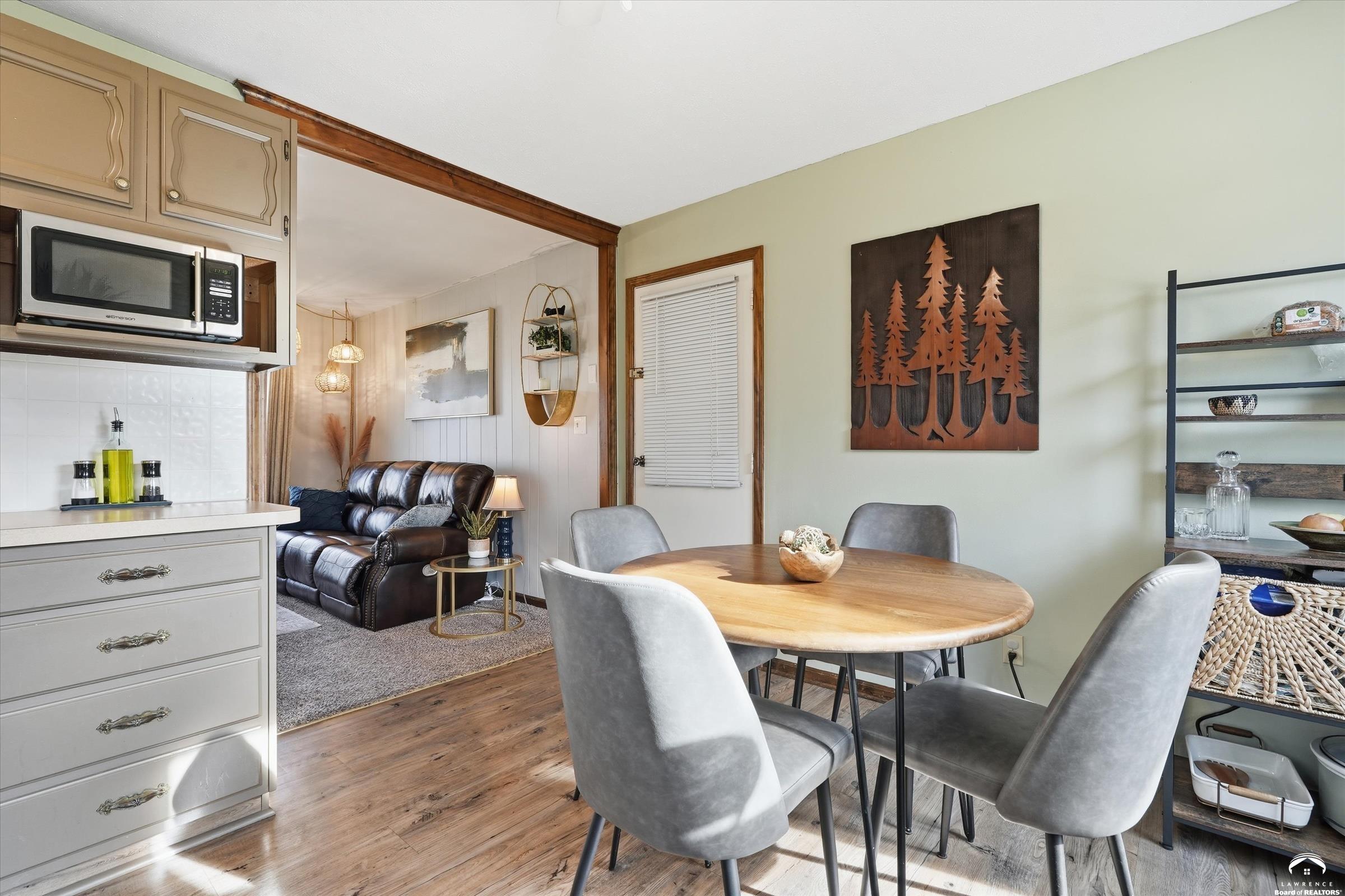 1829 Brook Street Lawrence, KS 66044 - Photo 14 of 33