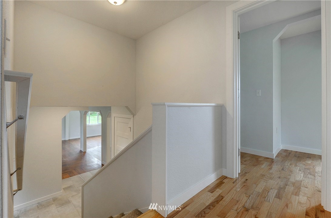 8424 Littlerock Road Southwest Olympia, WA 98512 - Photo 16 of 25 Gallery Image 16