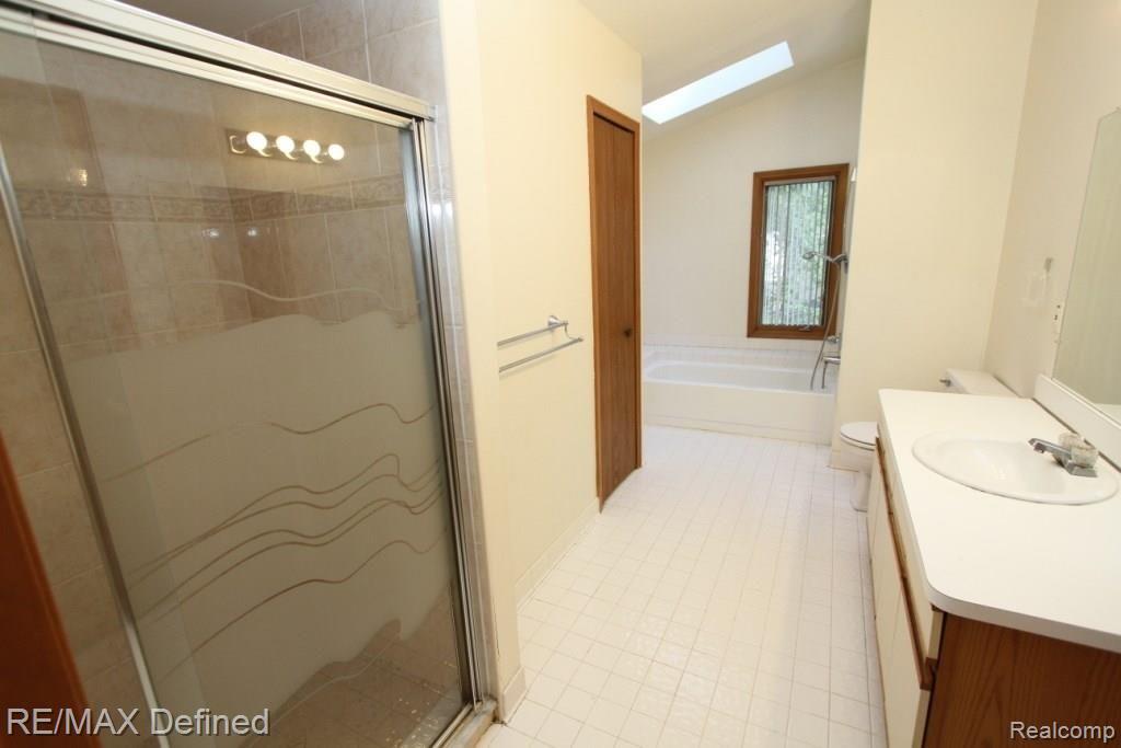 282 Slade Court Rochester Hills, MI 48307 - Photo 15 of 19