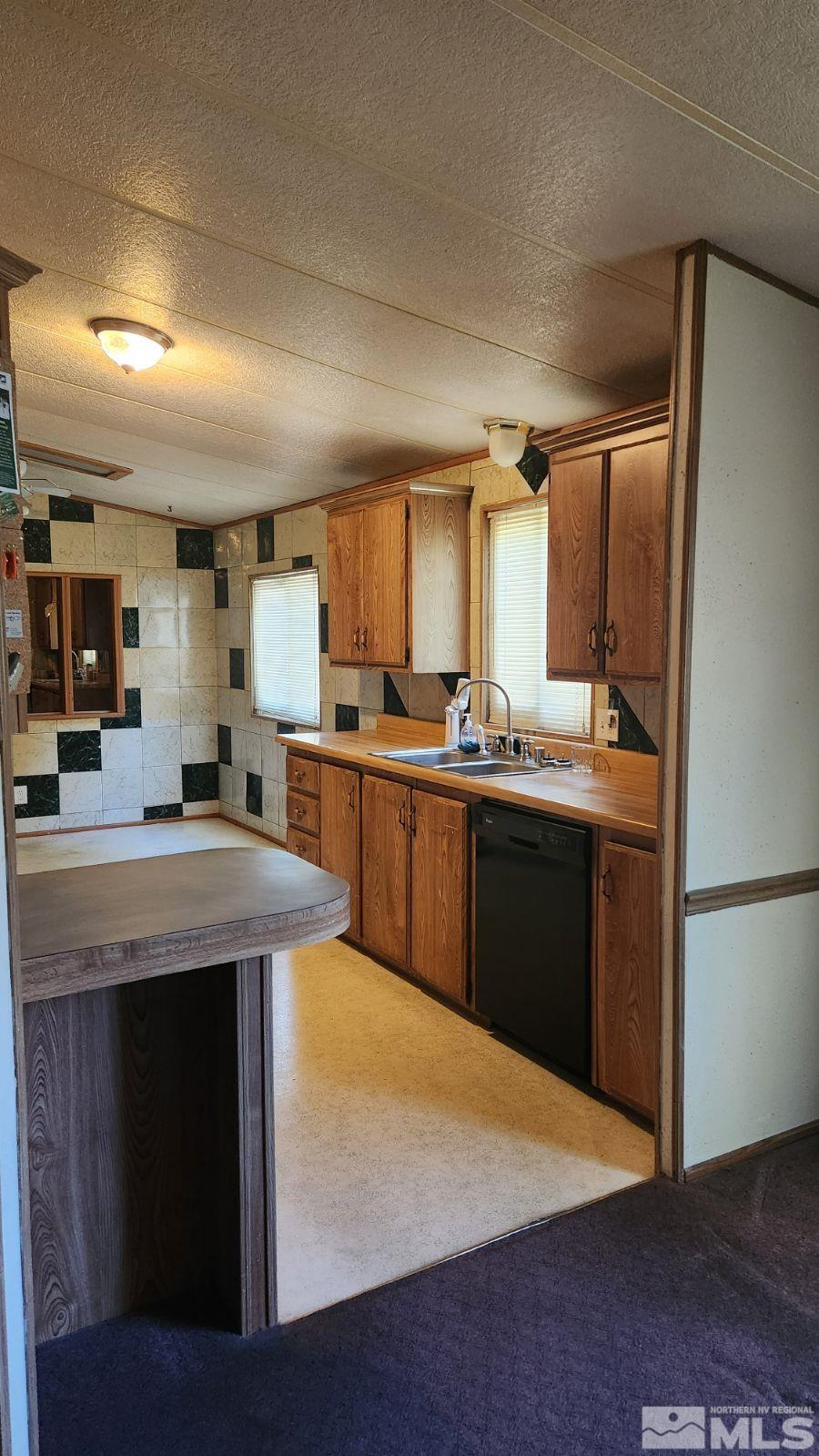 17235 Whippoorwill Lane Reno, NV 89508 - Photo 5 of 28 Photo 5