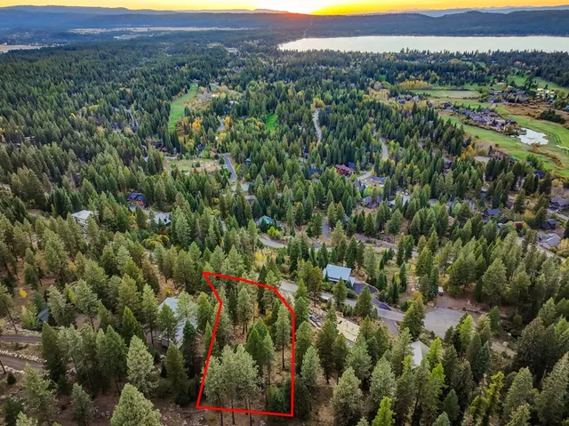 $335,000 | 1670 Majestic View Drive, Unit 33, McCall, ID 83638