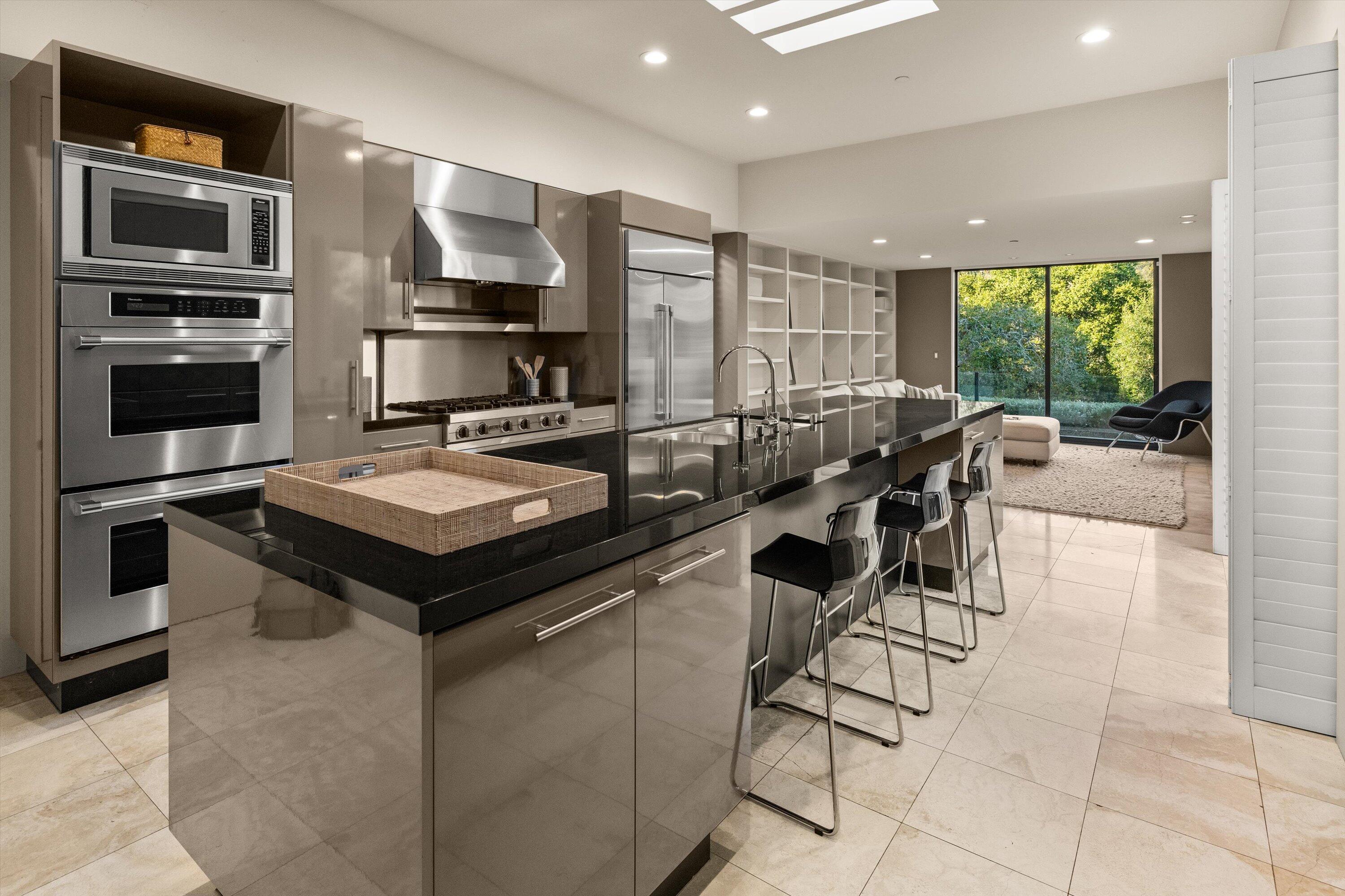 301 San Ysidro Road Montecito, CA 93108 - Photo 8 of 18 8