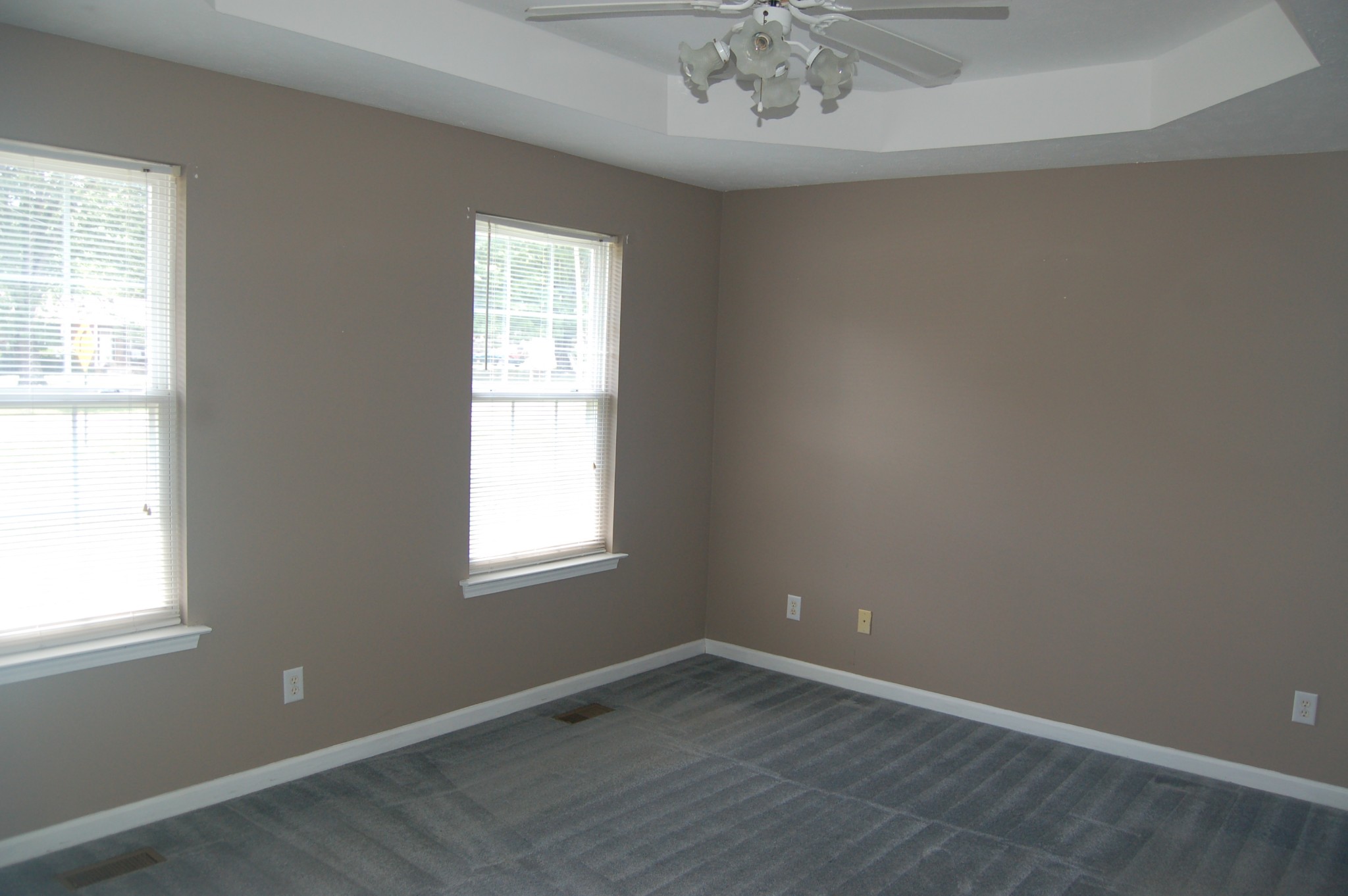 162 Irvin Road La Vergne, TN 37086 - Photo 14 of 29 Gallery Image 14